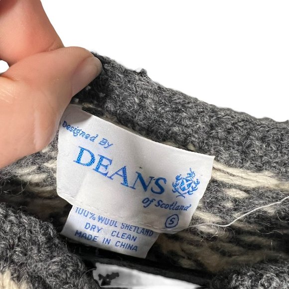 Deans of Scotland Grey Shetland Wool Button Up Cardigan Small - Picture 3 of 6